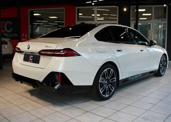 BMW Řada 5 540d xDrive M Sport DAProf / P nafta automat - 6