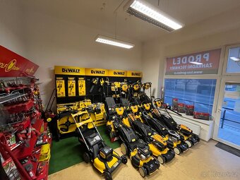 Zahradní traktory Cub Cadet XT1,XT2 za akční ceny. - 6