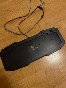 Trust Avonn GXT 830-RW Černá Klávesnice - 6