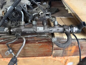 Díly skoda rs 3 - 6