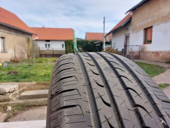 Goodyear Efficientgrip SUV 4x4 215/60 R17 - 6