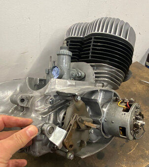 Jawa 350 panelka motor - 6