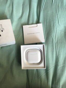Airpods 4 - 6