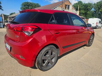 Hyundai i20 1.2i 55kw klima 2017 ČR - 6