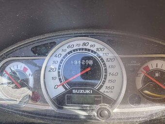 Suzuki Burgman 2009 - 6