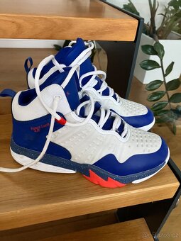 Basketbalové boty TARMAK - DECATHLON vel 35 - 6