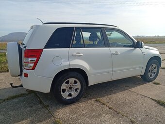 Suzuki Vitara - 6