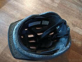 Prodám dívčí helmu Arcore na kolo/brusle/skat vel. S/M 50-54 - 6