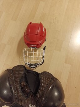 Hokejové vybaveni - 6