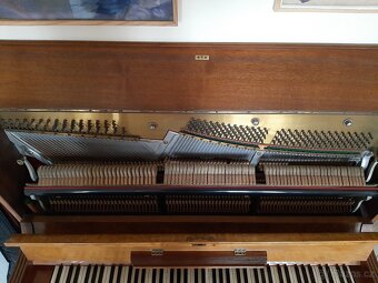 Pianino starožitné - 6