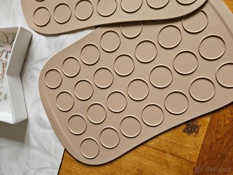 Silikonova forma na makronky tescoma - 6