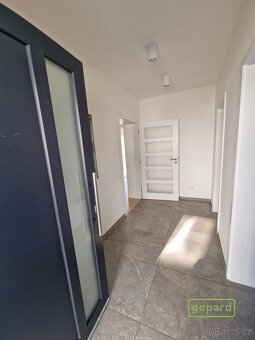 Prodej rodinného domu s prosperujícím ubytováním Airbnb – Ka - 6