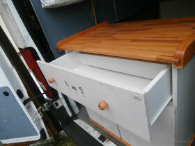 Dětský přebalovací stolek skříňka nábytková za 500 kč - 6