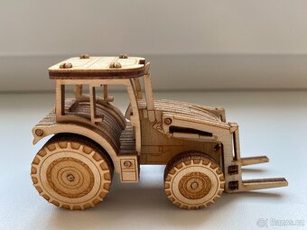 Nový dřevěný model Zetor Proxima - 6