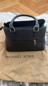 Krásná nová kabelka Michael Kors - 6