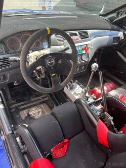 Mitsubishi evolution evo 9 - 6