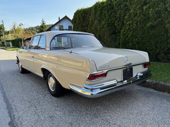 Predám Mercedes Benz W 111 coupe - 6