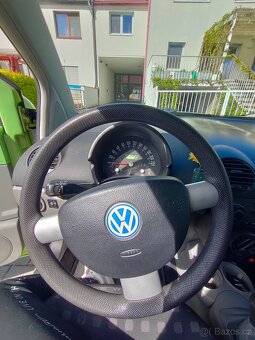 VW New Beetle 2.0, 2002 - 6