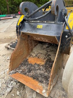 Drtící lopata MB Crusher BF 90.3 S4 - 6