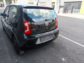 Volkswagen UP 1.0 MPI 44kW 5 dveří - 6