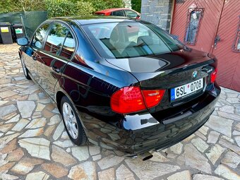 BMW Řada 3, 318i 105 KW Sedan - 6