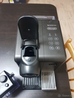 Nespresso DeLonghi kávovar 19bar - 6