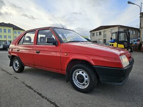 ŠKODA FAVORIT 135LXI , 1 majitelka ročník 1938 - 6