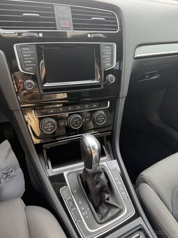 VW Golf 1.4 TSI - 6