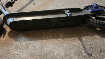 E-koloběžka Xiaomi Mi Electric Scooter 3 - 6