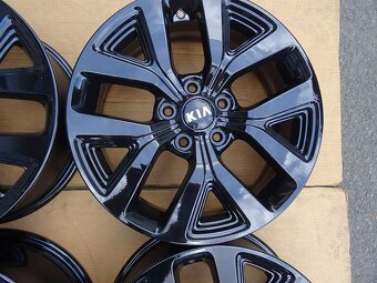 Alu disky černé origo Kia 17", 5x114.3 , ET 40, šířka 6,5J - 6