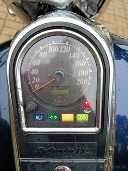 Suzuki VL1500 Intruder - 6