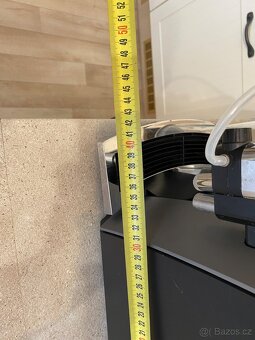 Kávovar Jura E8 - 2 ks - bílý a černý - 6