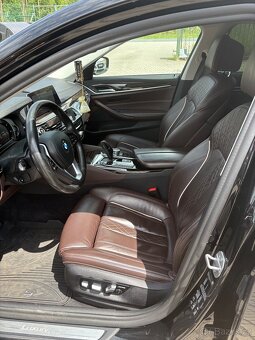 BMW 530 D  XDRIVE-3,0d/195kW - 6