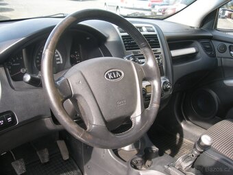 KIA SPORTAGE,2.0 CRDI,103KW,4x4,NOVÁ STK,BEZ KOROZE - 6