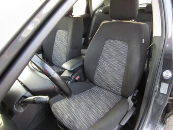 Kia Ceed 1.4 i , 80 kW benzín, 2009 - 6