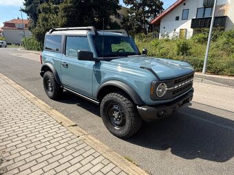 Ford Bronco 2023 2.7 EcoBoost V6 Turbo Black Diamond - 6