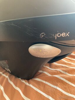 Vajíčko a Základna - 6