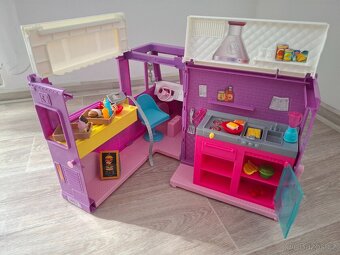Barbie pojízdná restaurace - 6