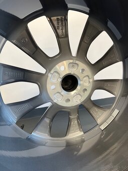 ❄️ Zimní Alu kola Crater, Škoda Karoq, 5x112 r19 - 6