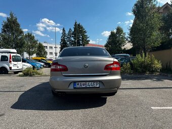 Škoda Superb 2.0 TDI - 6