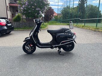 Vespa Sprint 50 4T - 6