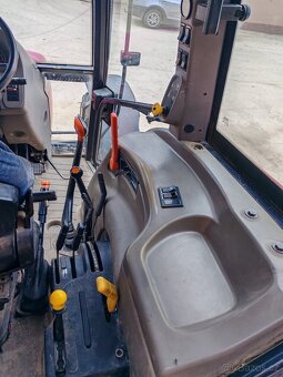 Prodám traktor Case IH JX1090u - 6