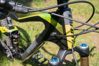 GIANT TRANCE ADVANCED, KARBONOVÝ RÁM I KOLA - 6