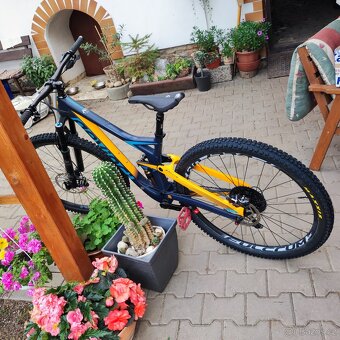 Enduro devinci django carbon 29 celoodpružené kolo - 6