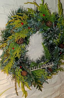 Ručně zdobené věnce - 6