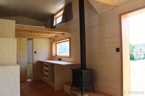 Zařízený Tinyhouse 7,5 x 2,5 x 4m - 6