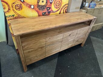 Krásná NOVÁ vysoká Komoda Assuan 173 cm dřevo Akát - 6