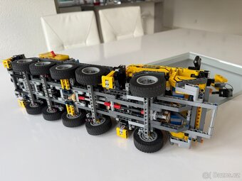 Lego Technic 42009 Mobilní jeřáb MK II model 2v1 - 6