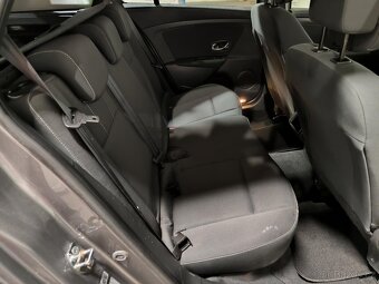 Renault Fluence 1.6i ,  81 kW benzín, 2010 - 6