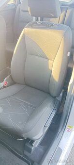 Toyota Verso 2.0 - 6